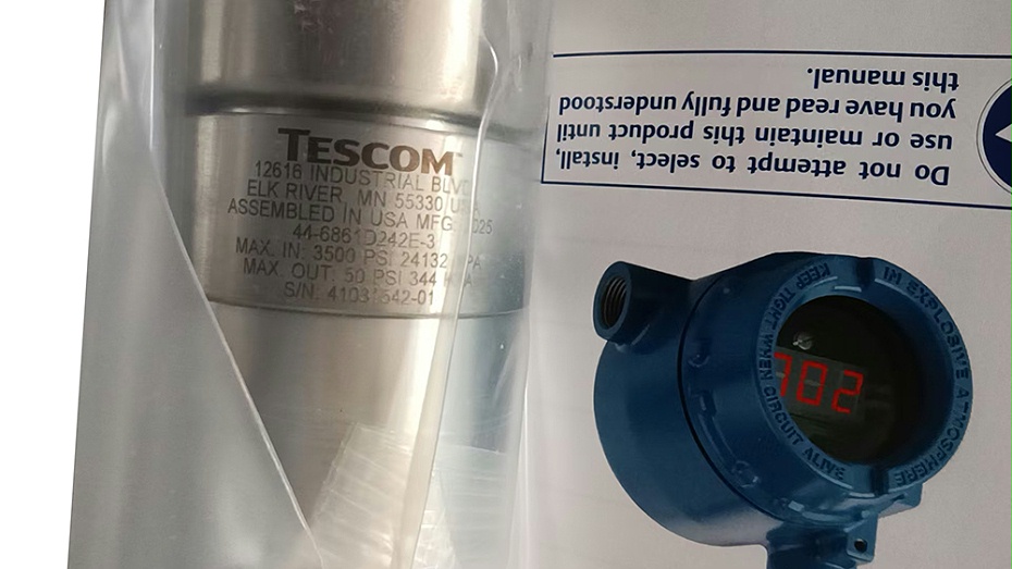TESCOM减压阀44-6861D242E-3.3